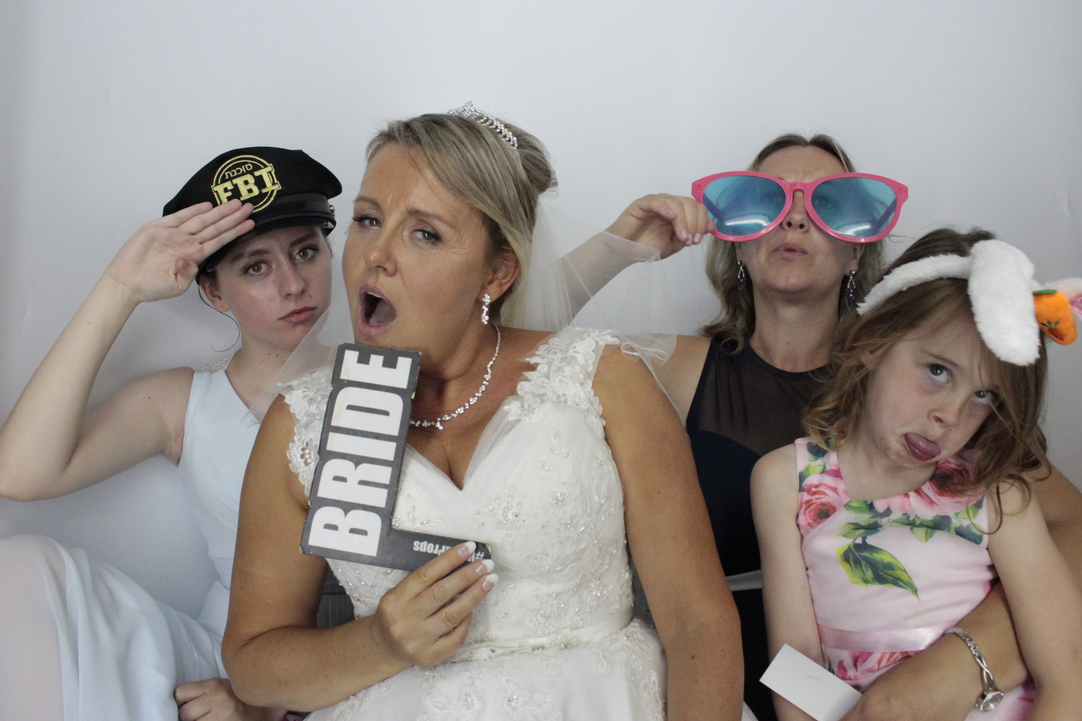 Richard & Karen's Wedding Reception | View more photos from the event at gallery.myphotoboothexperience.co.uk/u/MyPhotoBoothExperienceLtd/Richard-Karens-Wedding-Reception